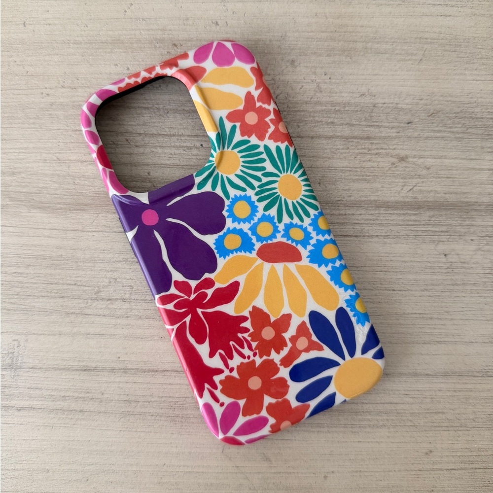 Casely iPhone 15 pro case
